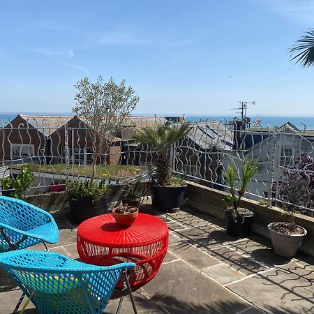 The Retro Retreat With Free Parking Daire Hastings Dış mekan fotoğraf